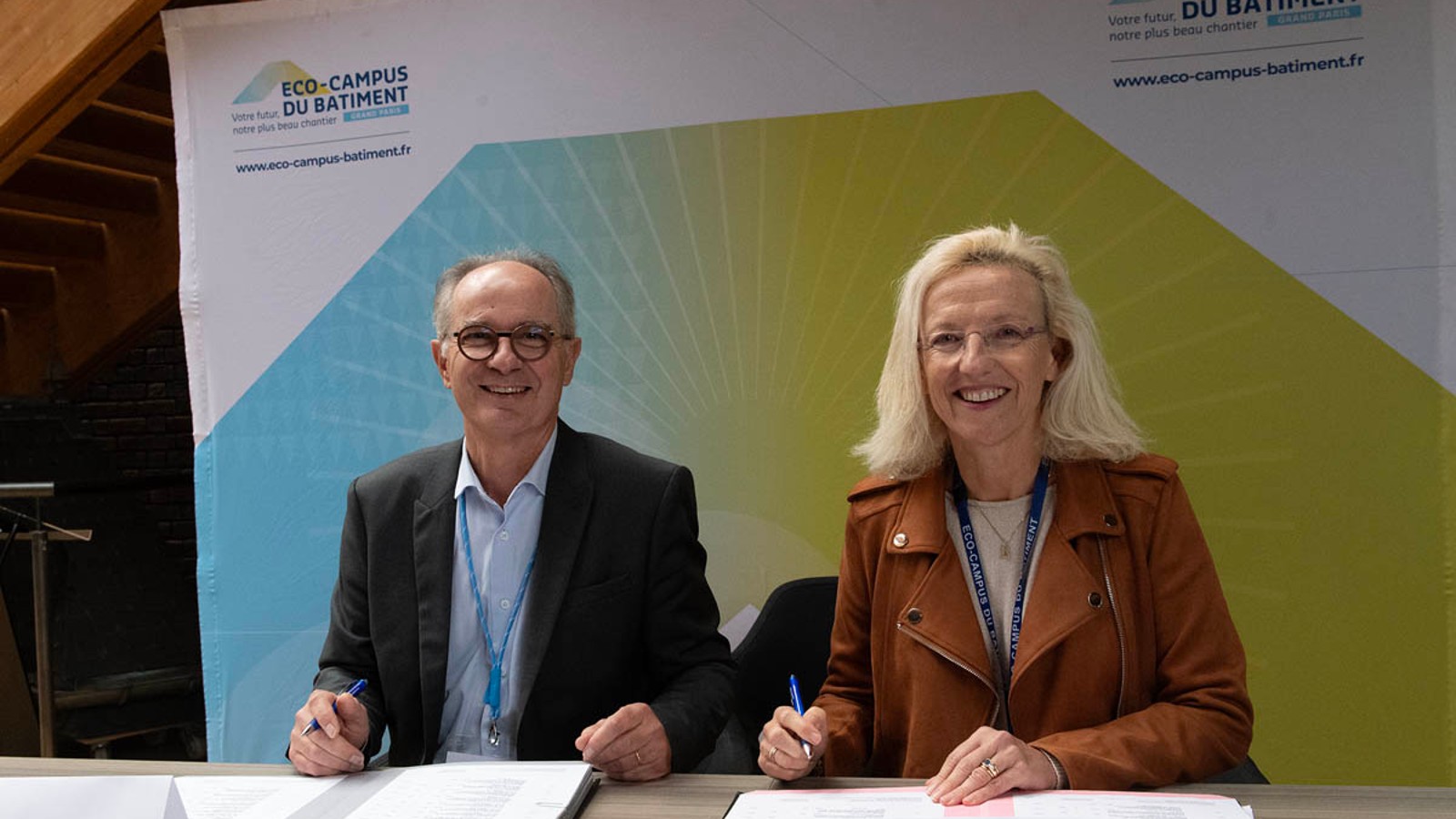 Inauguration de la Tour hydraulique au cœur du nouvel Eco-campus (© Geberit) Inauguration de la Tour hydraulique au cœur du nouvel Eco-campus (© Geberit)