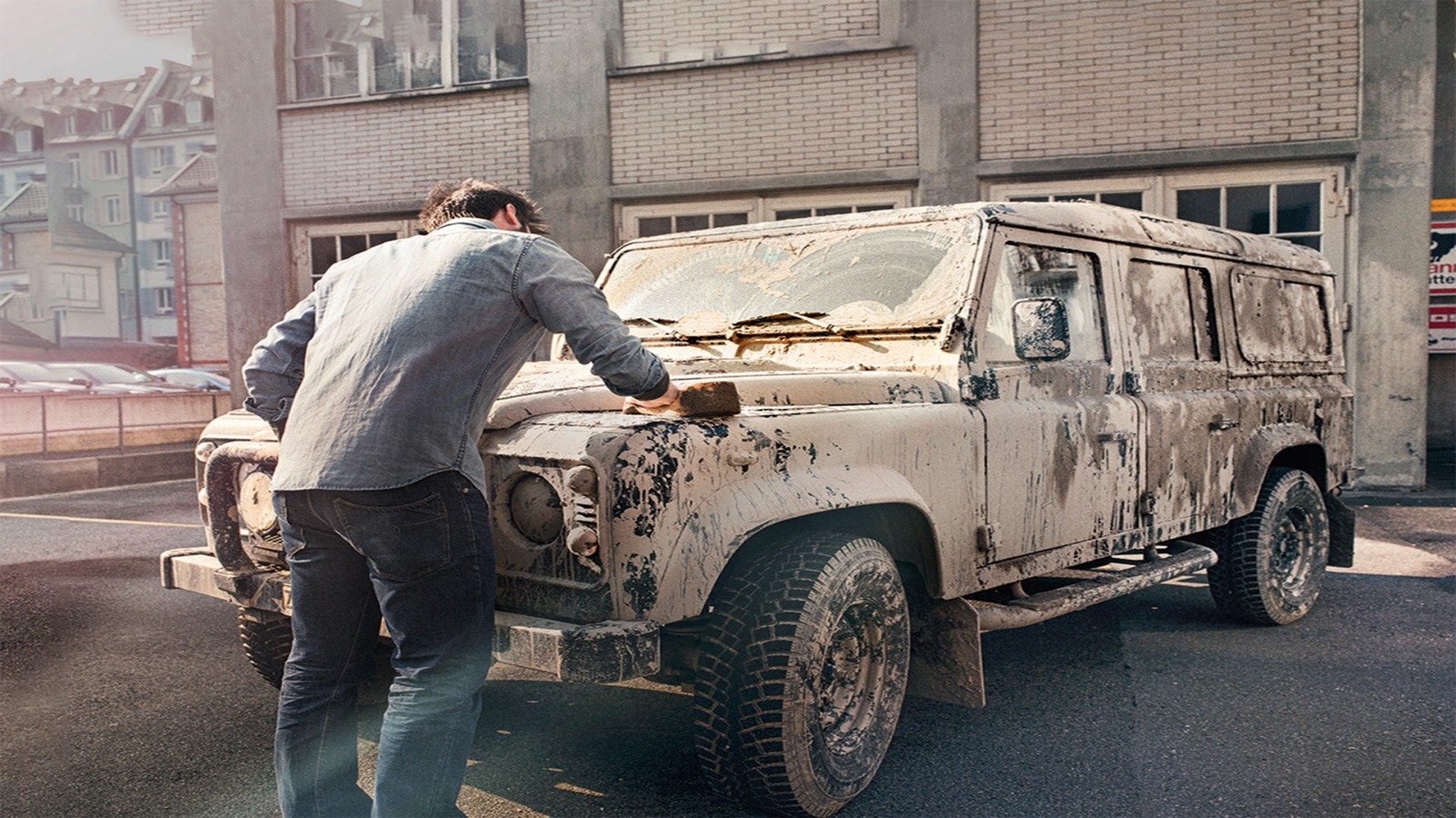 Pour de la vaisselle sale