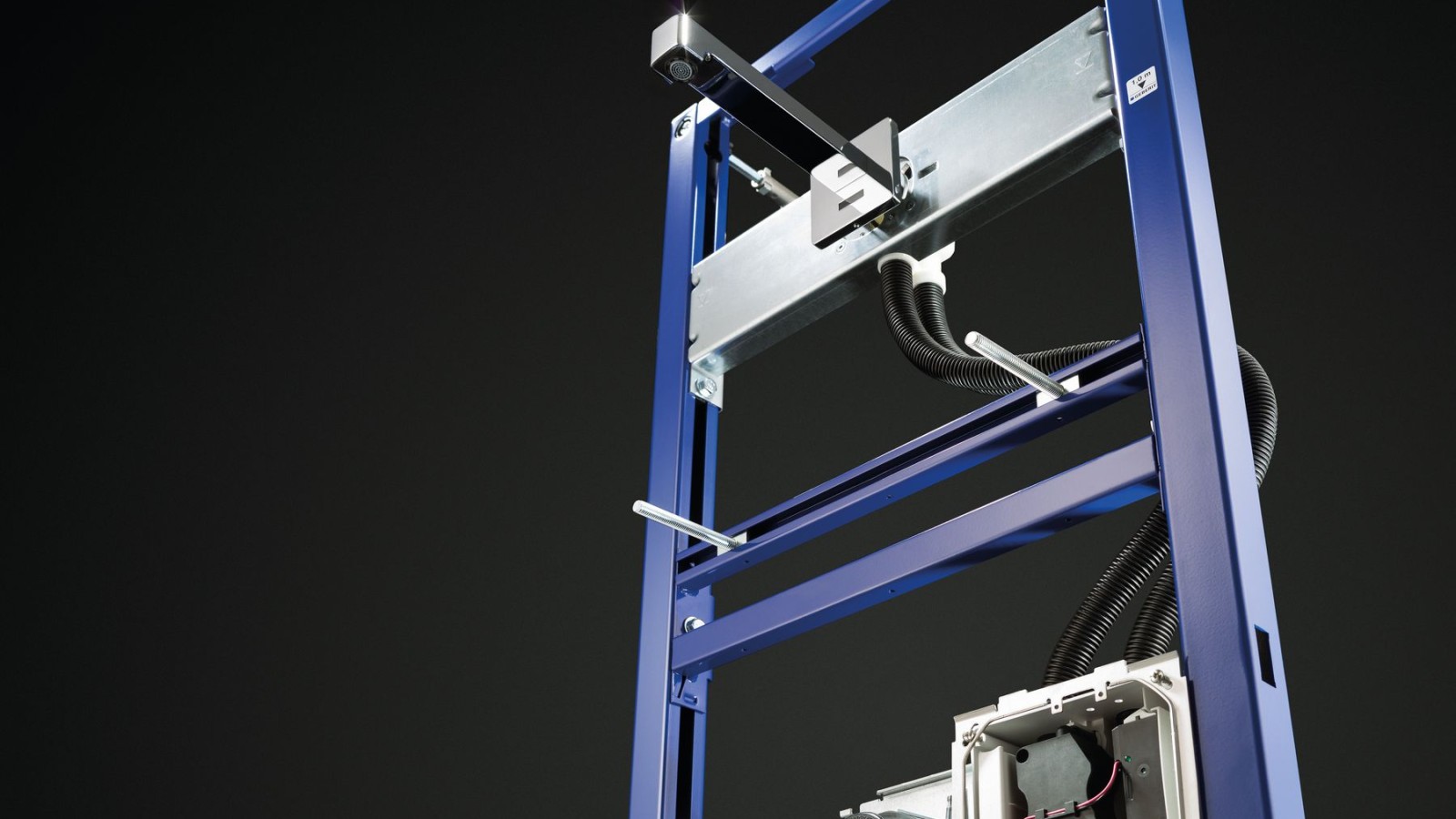 Elément d'installation pour les robinets de lavabo Geberit Piave et Brenta