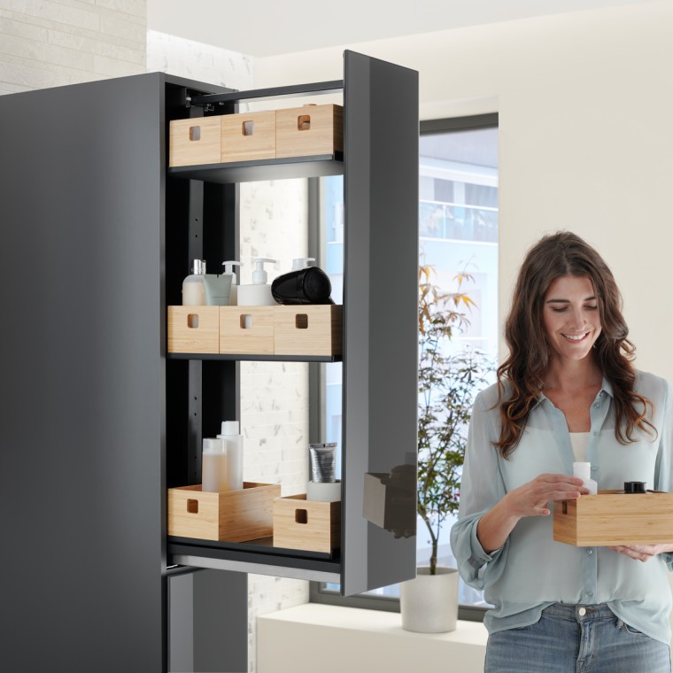 Colonne haute avec tiroirs télescopiques