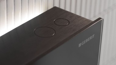 Panneau sanitaire Geberit Monolith Plus verre noir / aluminium chromé noir