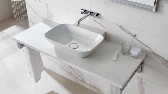 Lavabo en céramique blanche de Geberit ONE