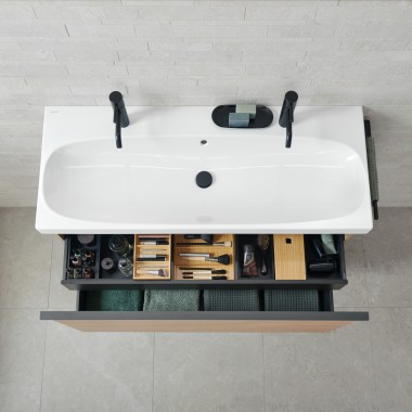 Meuble de salle de bains Geberit Acanto avec système de rangement modulaire Meuble de salle de bains Geberit Acanto avec système de rangement modulaire