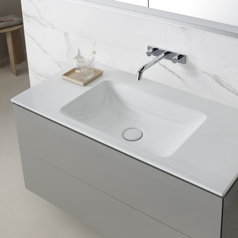 Lavabo pour meuble Geberit avec généreuse plage de dépose Lavabo pour meuble Geberit avec généreuse plage de dépose