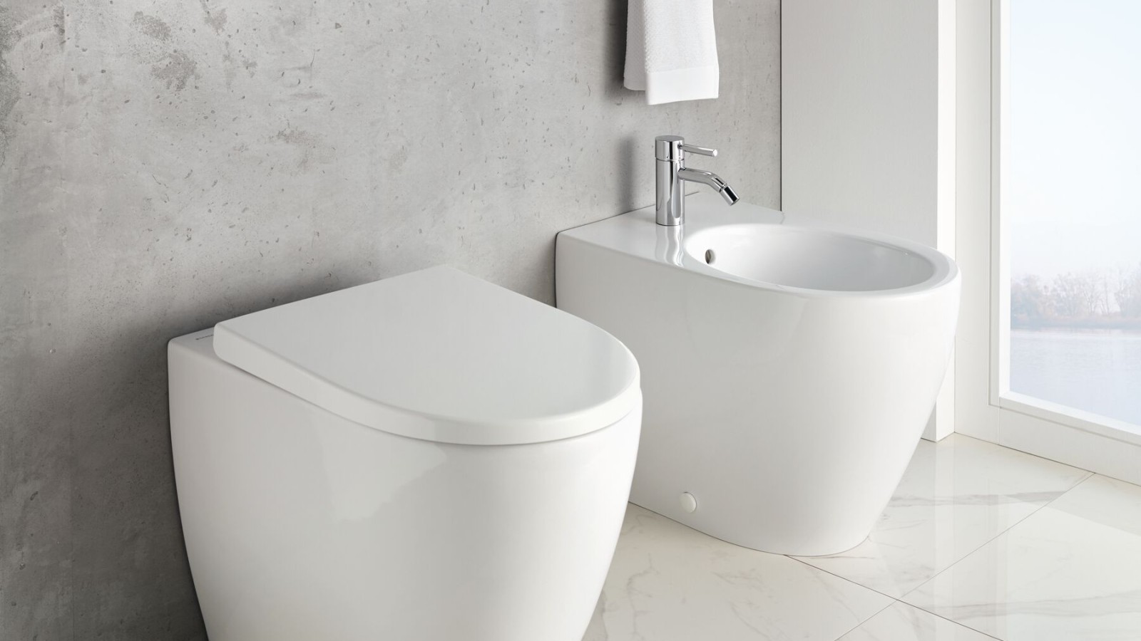 Combinaison Geberit iCon WC et bidet sur pied Combinaison Geberit iCon WC et bidet sur pied