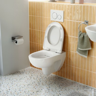 WC suspendu Geberit Renova ouvert