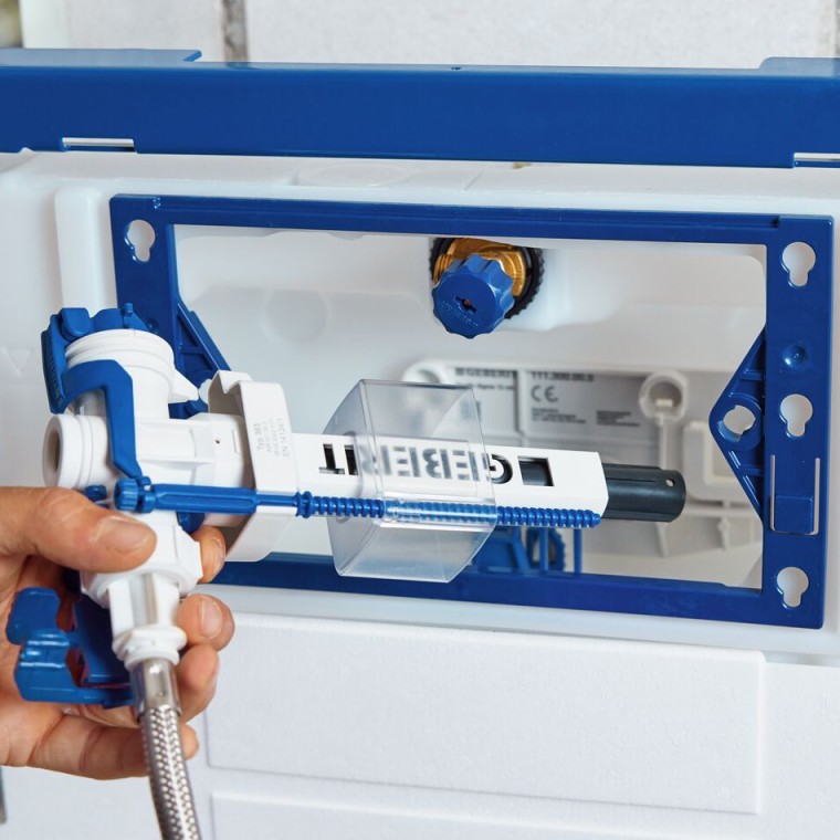 Robinet de chasse Geberit type 383 pour une installation et un démontage faciles Robinet de chasse Geberit type 383 pour une installation et un démontage faciles