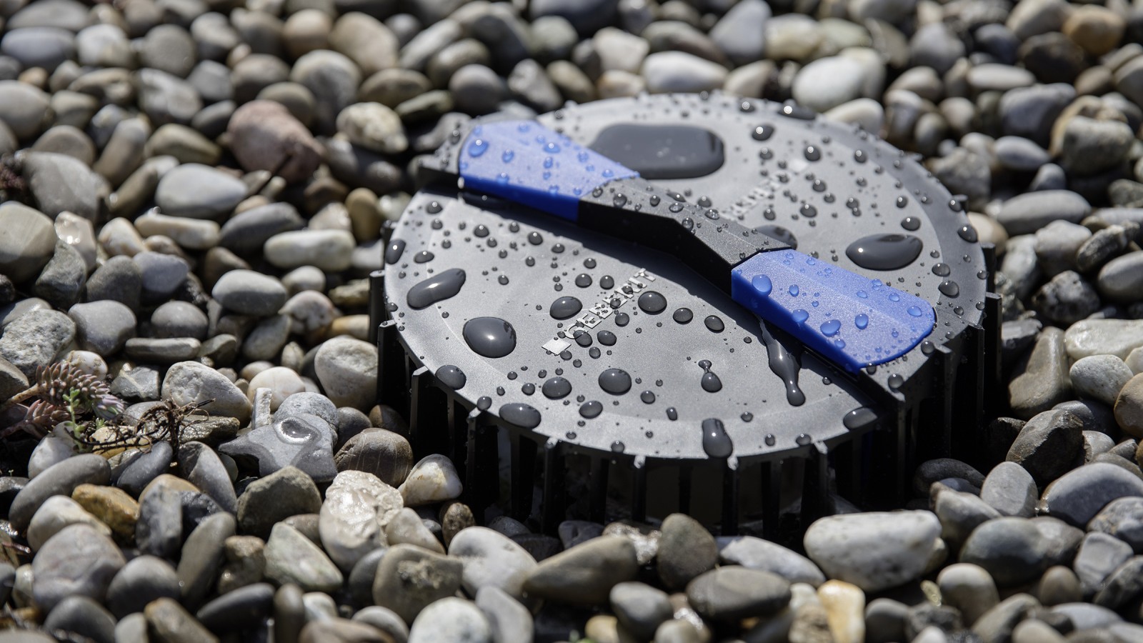 Maintenance simple du système de conduites d'eaux pluviales Geberit Pluvia