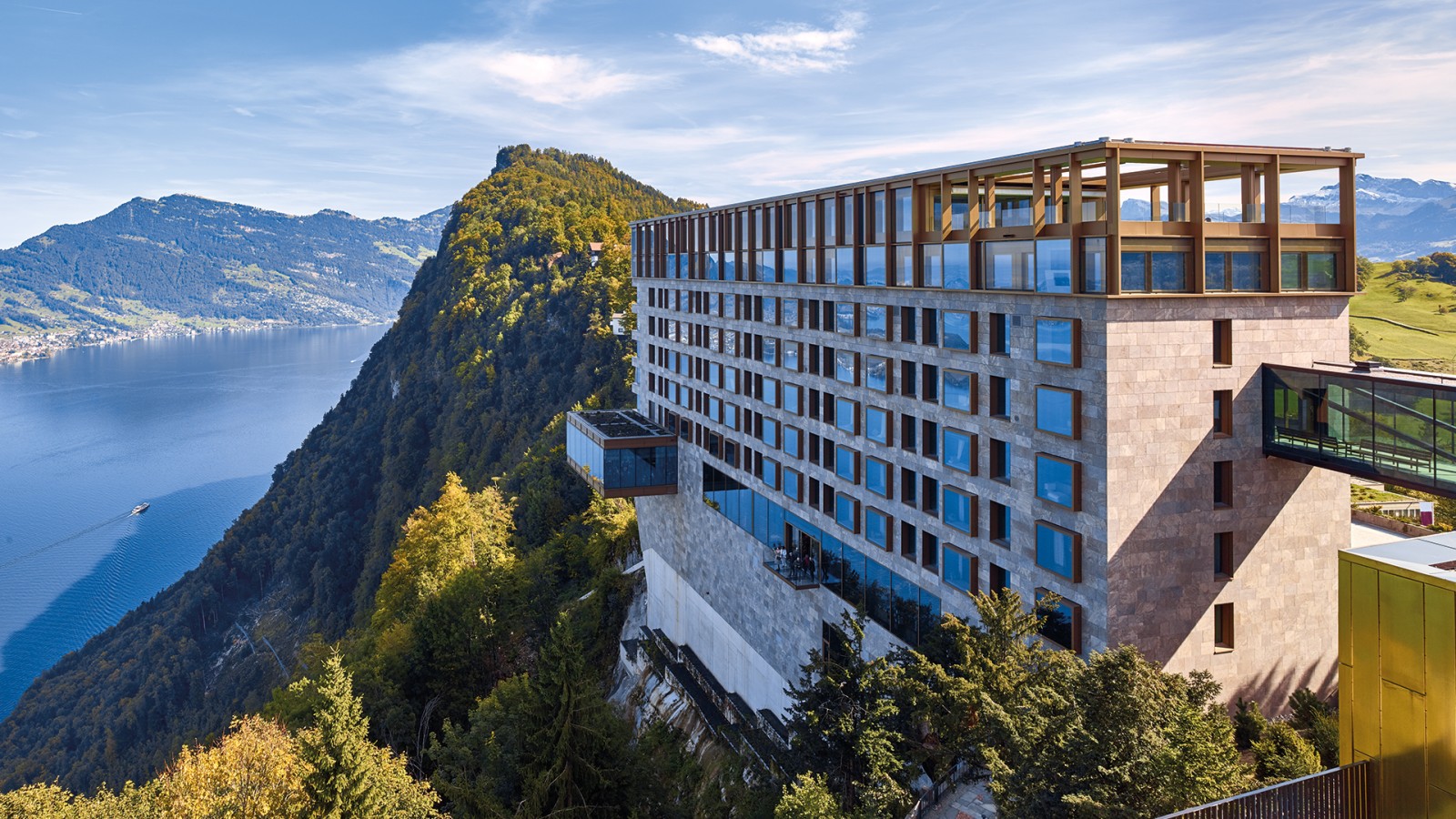 Hôtel Bürgenstock Suisse avec modèles de WC lavants AquaClean Hôtel Bürgenstock Suisse avec modèles de WC lavants AquaClean