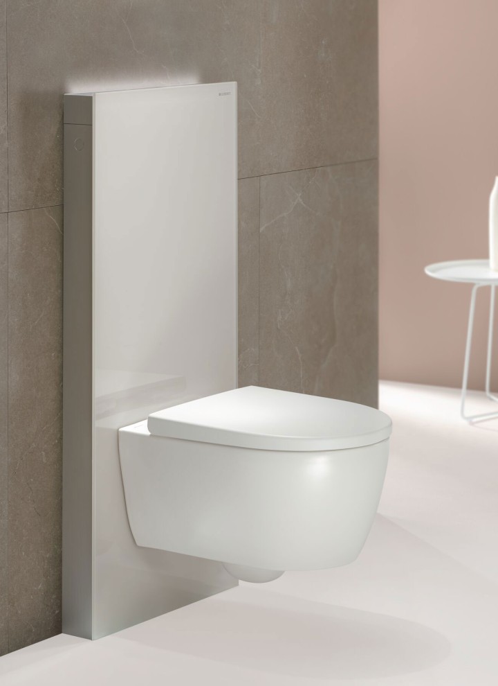 Geberit Monolith Plus est un réservoir apparent placé devant le mur. Geberit Monolith Plus est un réservoir apparent placé devant le mur.