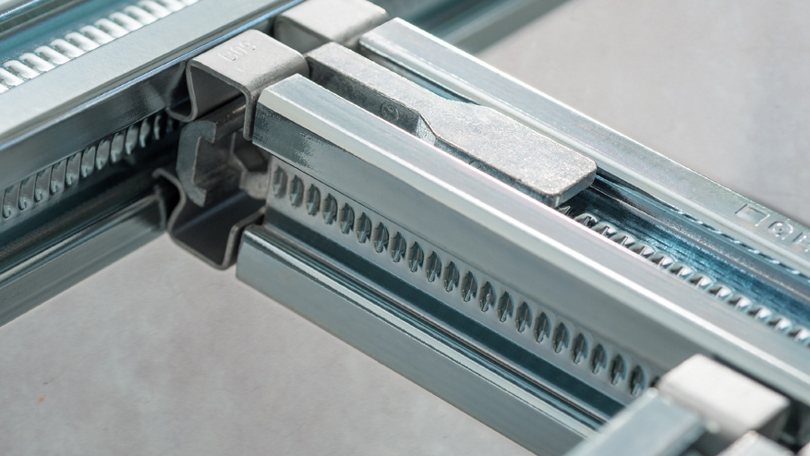 Geberit Gis profil et éléments de connexion