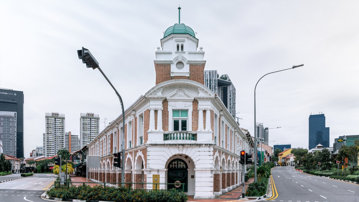 Le restaurant Born est situé dans la gare de Jinrikisha, l’un des rares bâtiments historiques de Singapour (© Owen Raggett)