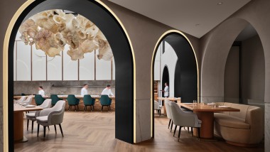 Le restaurant gastronomique Born, à Singapour, est un chef-d’œuvre du design à l’intérieur comme à l’extérieur (© Owen Raggett)