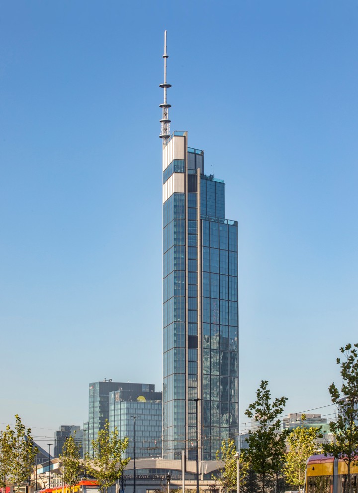 La Varso Tower est le plus haut gratte-ciel de lʼUnion européenne (© Aaron Hargreaves/Foster + Partners) La Varso Tower est le plus haut gratte-ciel de lʼUnion européenne (© Aaron Hargreaves/Foster + Partners)