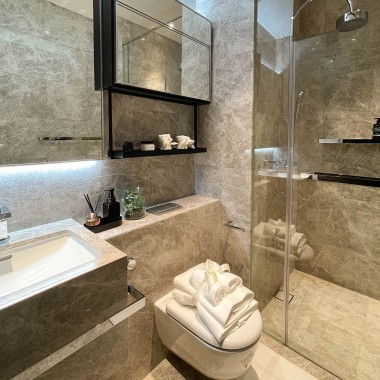 Les salles de bains d’invités sont particulièrement luxueuses (© Guocoland Limited) Les salles de bains d’invités sont particulièrement luxueuses (© Guocoland Limited)