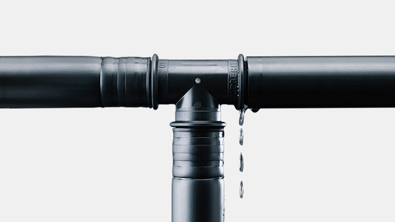 Les raccords Geberit Mepla non sertis peuvent être facilement identifiés lors de l'essai de pression.