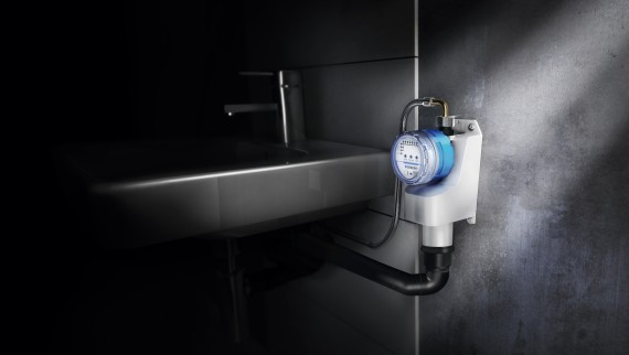 Rinçage forcé hygiénique Geberit HS01 pour un lavabo peu utilisé (© Geberit) Rinçage forcé hygiénique Geberit HS01 pour un lavabo peu utilisé (© Geberit)