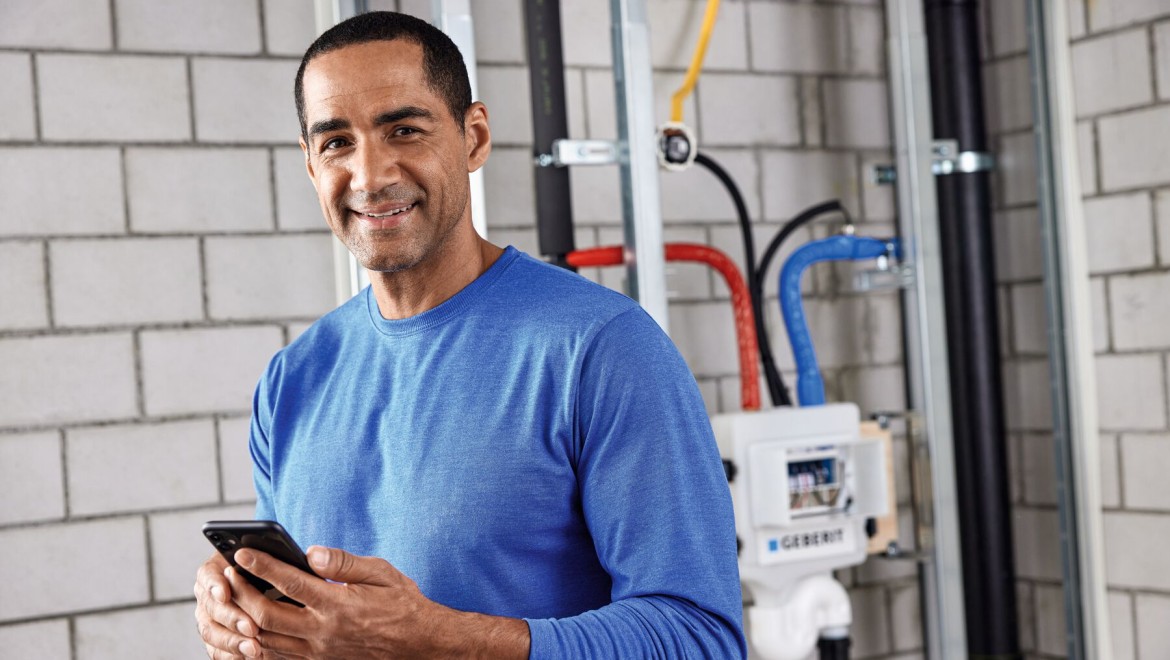 Commande et configuration de l'unité de rinçage hygiénique Geberit HS50 via l'application Geberit Control.