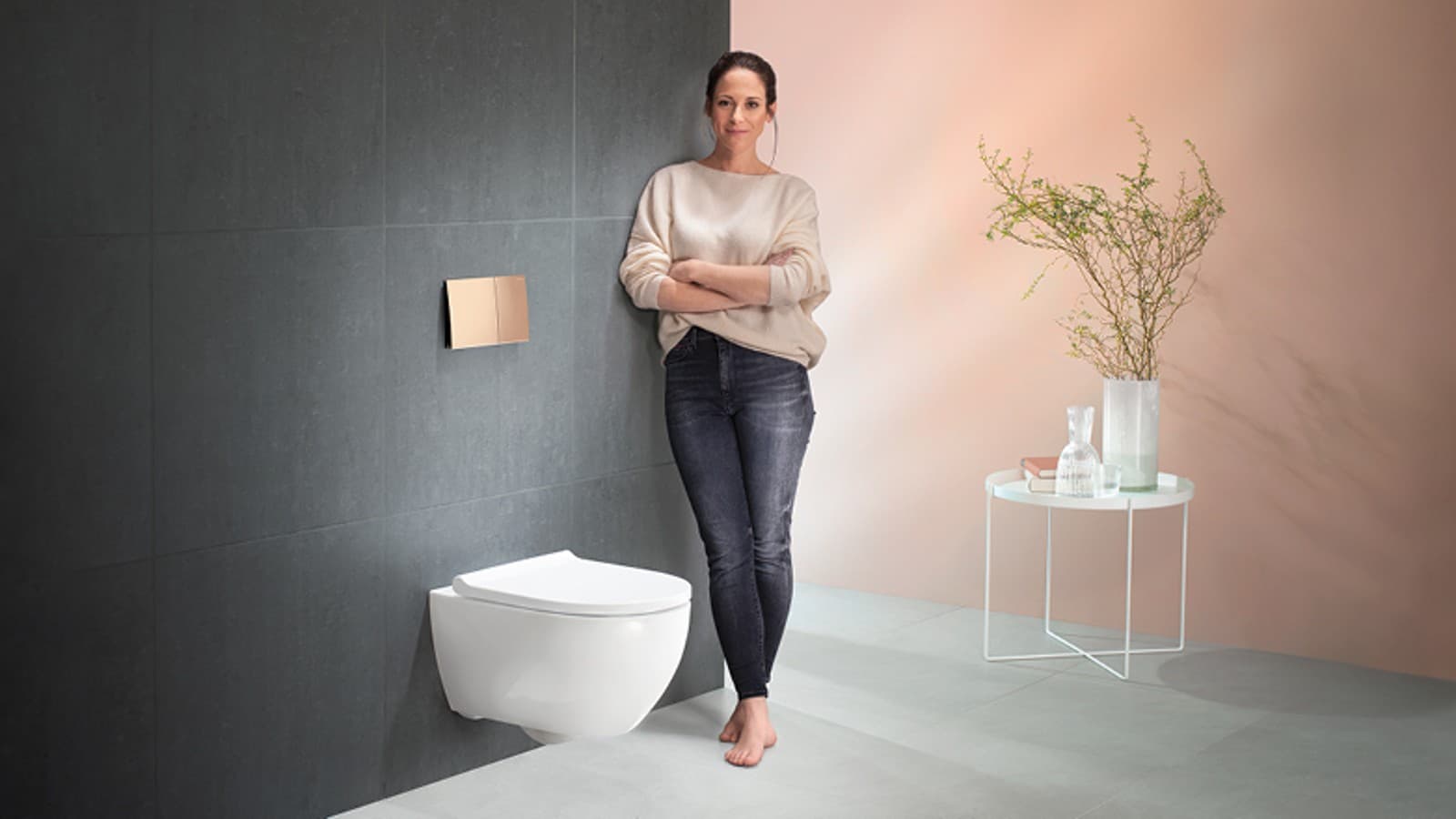 Satisfaction d'une femme pour le WC Geberit Acanto Satisfaction d'une femme pour le WC Geberit Acanto