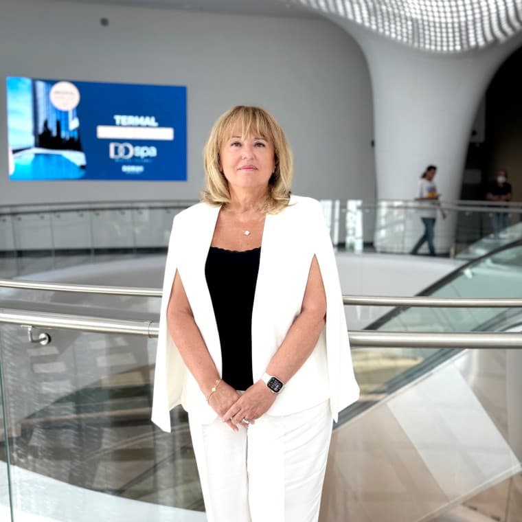 La professeure Zeynep Kahveci est soucieuse du bien-être de ses patients et du personnel. (© Hôpital Doruk) La professeure Zeynep Kahveci est soucieuse du bien-être de ses patients et du personnel. (© Hôpital Doruk)