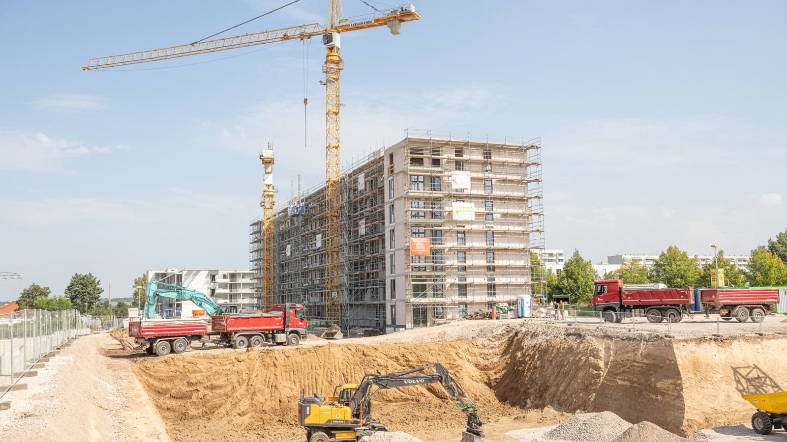 Environ 600 logements, locatifs et sociaux de haute qualité et ultramodernes ont été créés dans le cadre du grand projet résidentiel Europakarree Erfurt Environ 600 logements, locatifs et sociaux de haute qualité et ultramodernes ont été créés dans le cadre du grand projet résidentiel Europakarree Erfurt