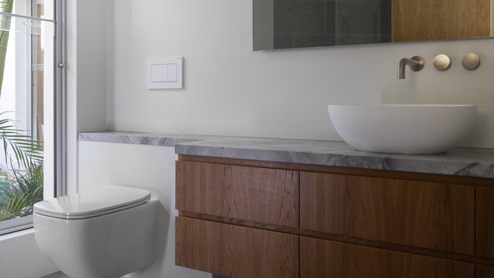 Lors de la rénovation des quatre salles de bains, ils ont une nouvelle fois opté pour les réservoirs encastrés durables de Geberit (© Geberit) Lors de la rénovation des quatre salles de bains, ils ont une nouvelle fois opté pour les réservoirs encastrés durables de Geberit (© Geberit)