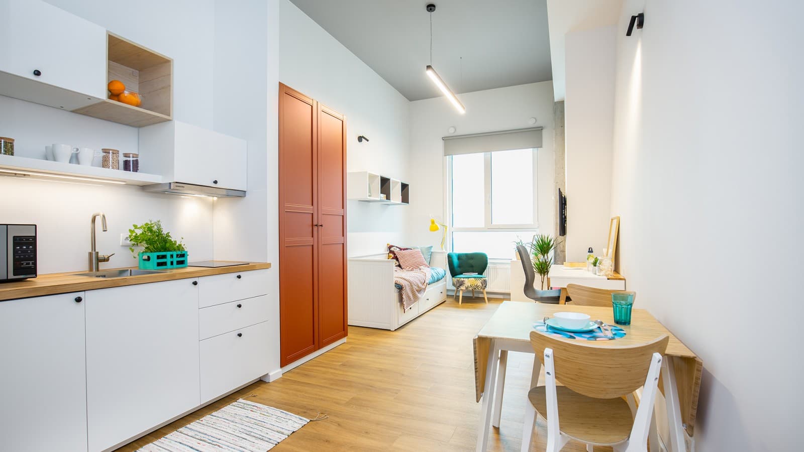 De la place pour tout ce dont vous avez besoin : une chambre individuelle LivinnX (© Jaroslaw Kakal/Geberit) De la place pour tout ce dont vous avez besoin : une chambre individuelle LivinnX (© Jaroslaw Kakal/Geberit)
