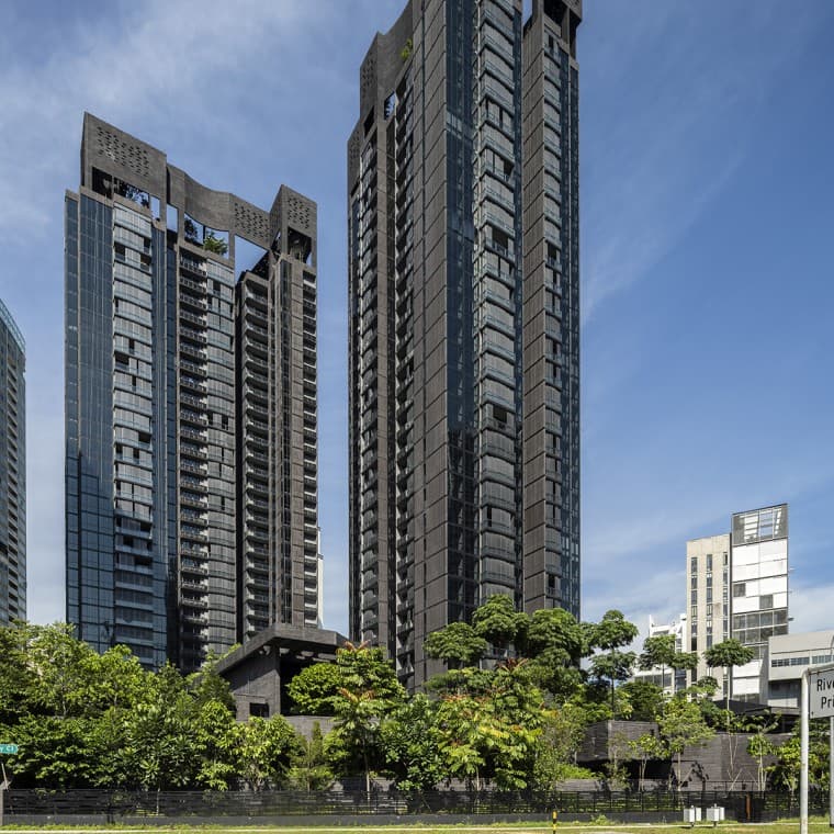 Les immeubles de grande hauteur de l’ensemble Martin Modern recèlent deux ressources très précieuses dans la métropole densément peuplée de Singapour : l’espace et la nature (© Darren Soh) Les immeubles de grande hauteur de l’ensemble Martin Modern recèlent deux ressources très précieuses dans la métropole densément peuplée de Singapour : l’espace et la nature (© Darren Soh)