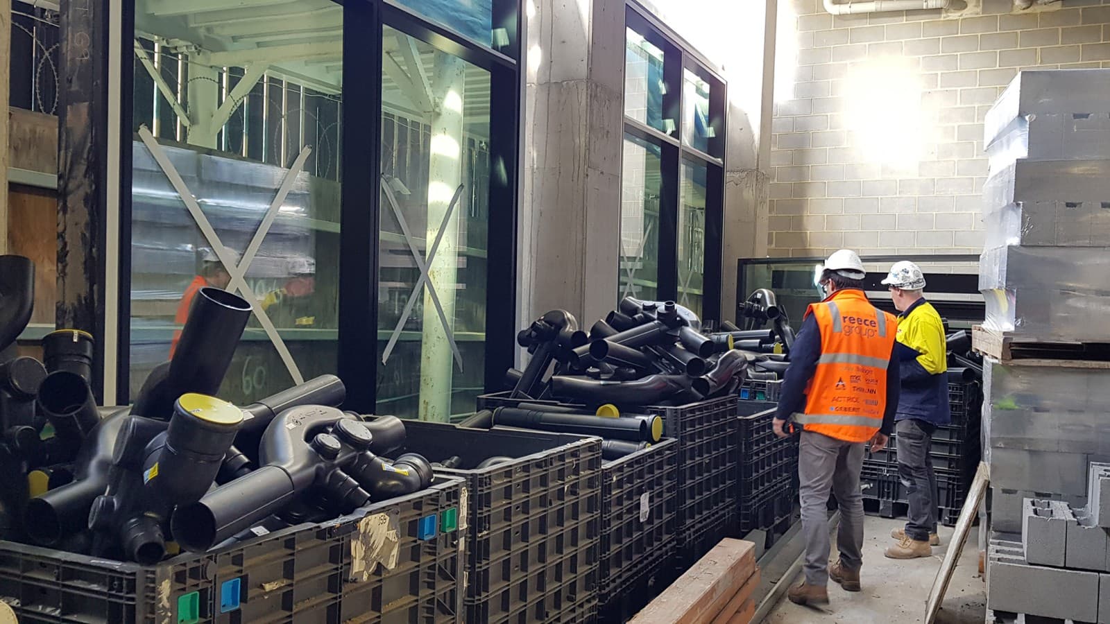 Geberit SuperTube pour l’évacuation (© Peter Casamento, Marc Williams) Geberit SuperTube pour l’évacuation (© Peter Casamento, Marc Williams)