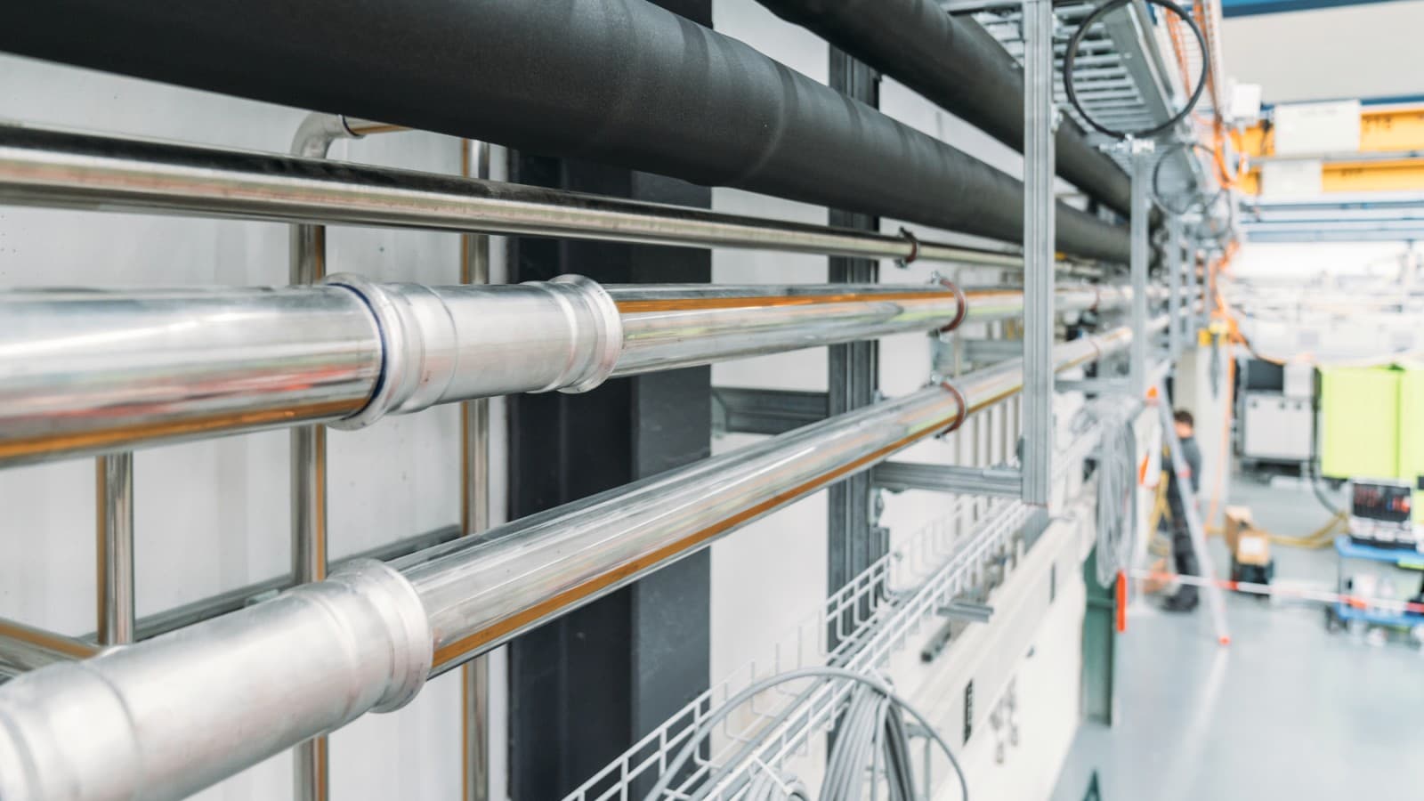 Geberit Mapress Therm pour les conduites de refroidissement en production Geberit Mapress Therm pour les conduites de refroidissement en production